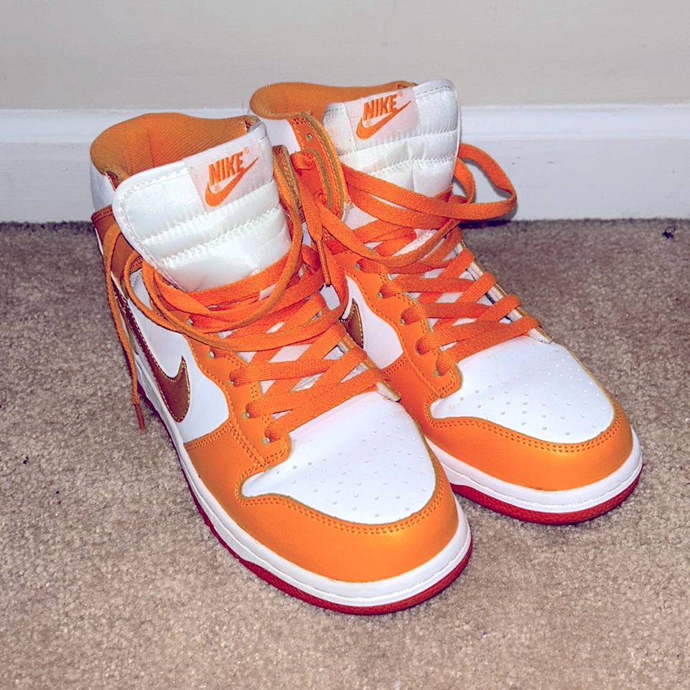 Nike Dunk high-top size 8
